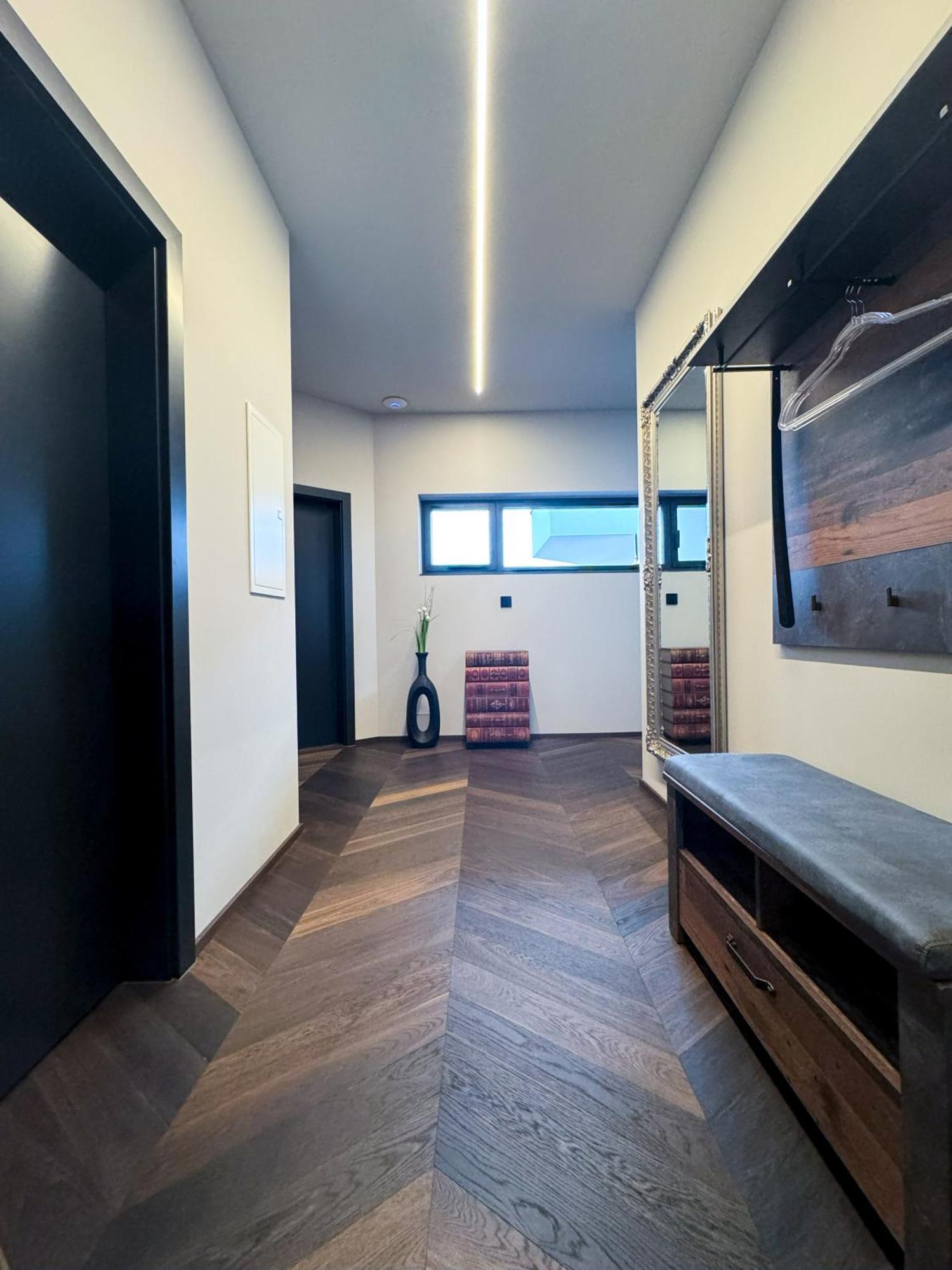 Apartamento Luxus-Penthouse Mit Weitblick Ueber Graz Exterior foto